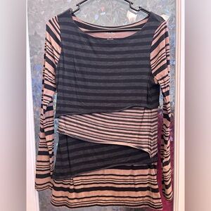 Calvin Klein Blue and Pink Asymmetrical Long Sleeve Blouse B10